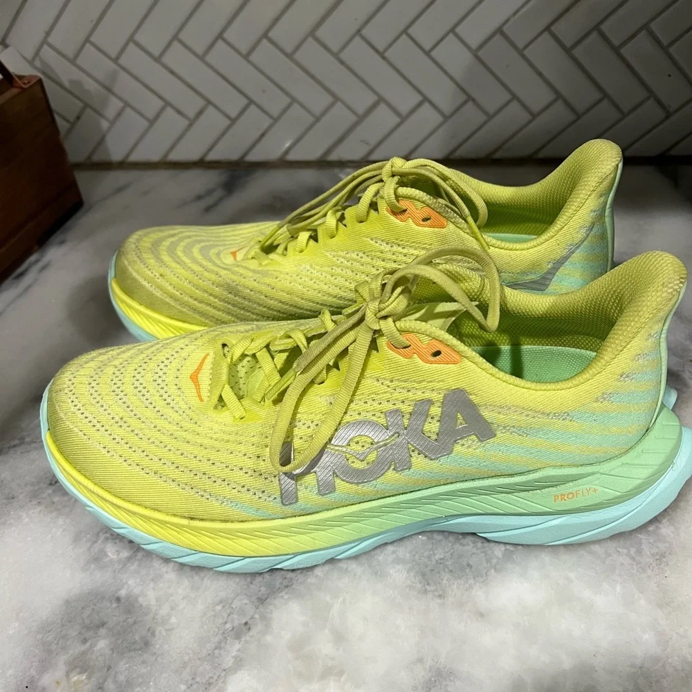 Hoka One One Womens Mach 5 1127894 CGLG Green Running Shoes Sneakers Size 10.5B